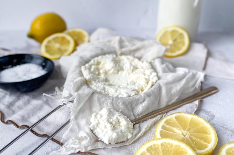 Homemade Ricotta with 5 Ingredients